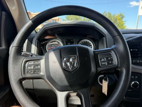 Used 2017 RAM 1500 Express w/ Black Ram 1500 Express Group AWD/4WD image 31