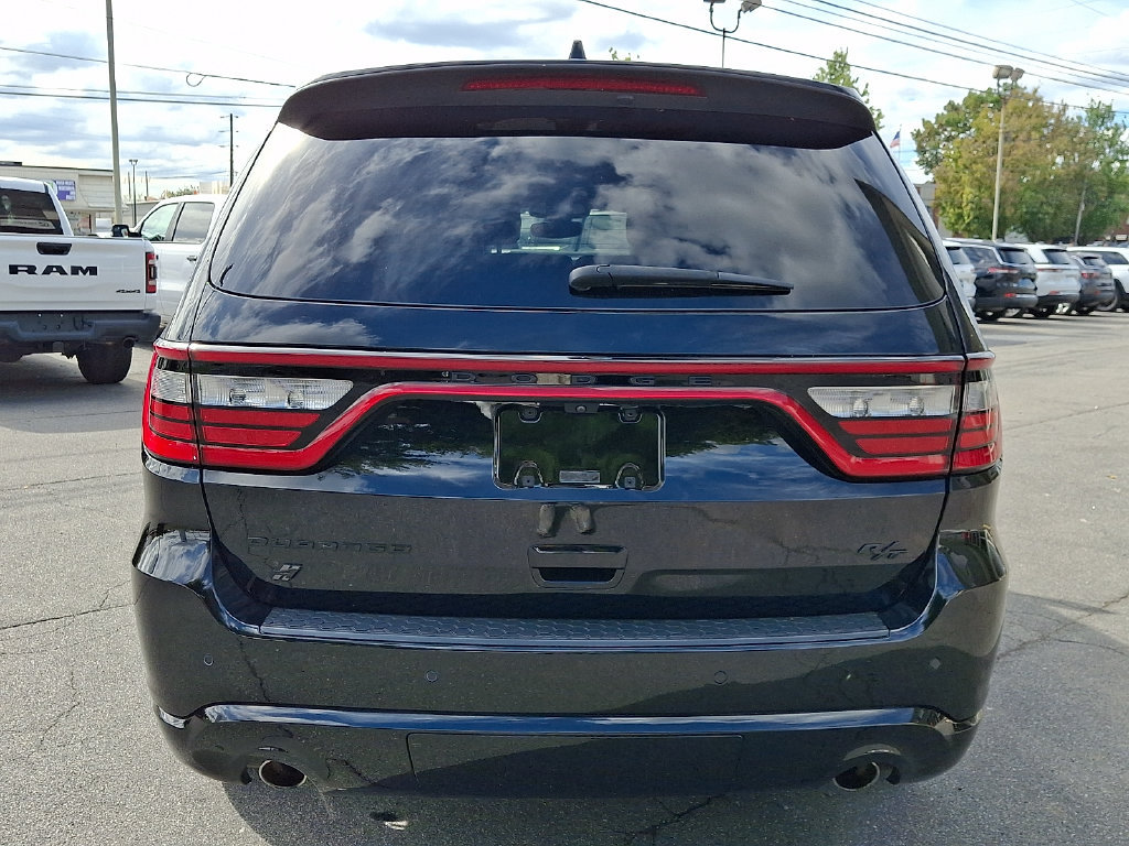 Used 2022 Dodge Durango R/T w/ Blacktop Package AWD/4WD image 6