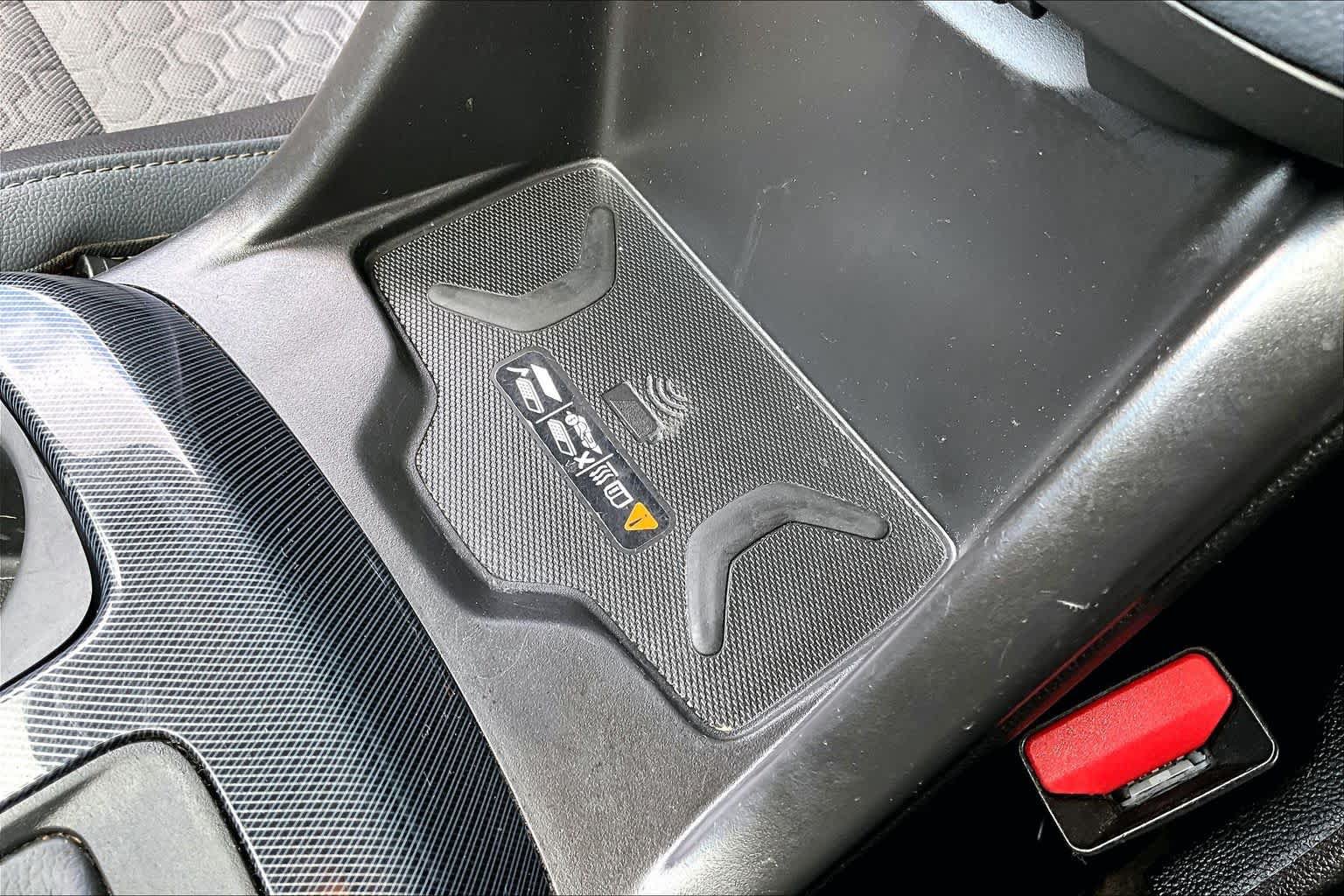 Used 2021 Chevrolet Colorado Z71 w/ Z71 Midnight Edition RWD image 36