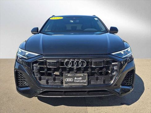 Used 2024 Audi Q8 Premium Plus w/ Premium Plus Package image 8