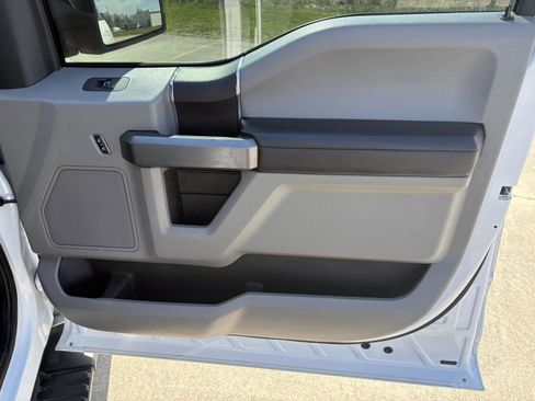 Used 2019 Ford F150 XLT w/ Trailer Tow Package AWD/4WD image 16