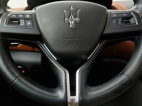 Used 2022 Maserati Levante Modena AWD/4WD image 59