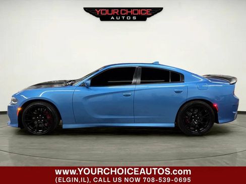 Used 2019 Dodge Charger Scat Pack w/ Dynamics Package RWD image 2