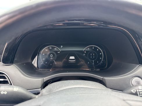 Used 2022 Hyundai Palisade Limited AWD/4WD image 19