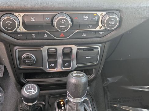 New 2026 Jeep Wrangler Sport AWD/4WD image 19