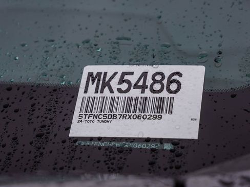 Used 2024 Toyota Tundra Platinum AWD/4WD image 33