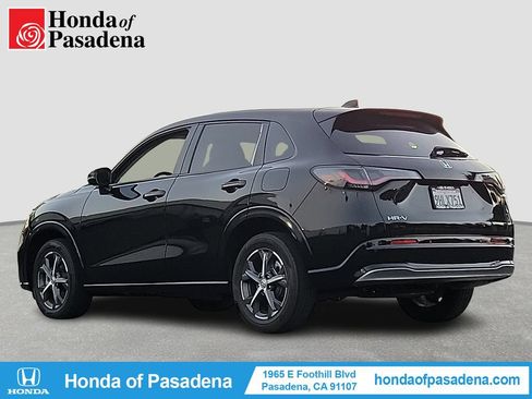 Used 2024 Honda HR-V EX-L image 7