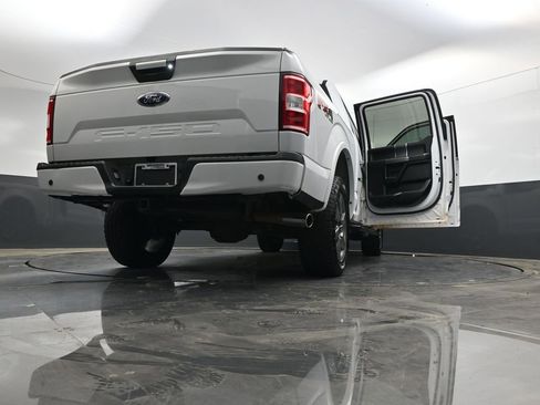 Used 2018 Ford F150 XLT w/ Equipment Group 302A Luxury AWD/4WD image 37