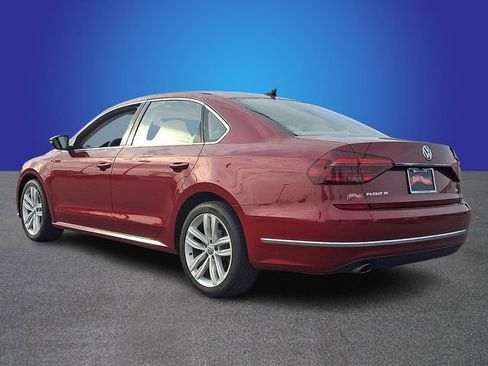 Used 2018 Volkswagen Passat 2.0T SE image 6