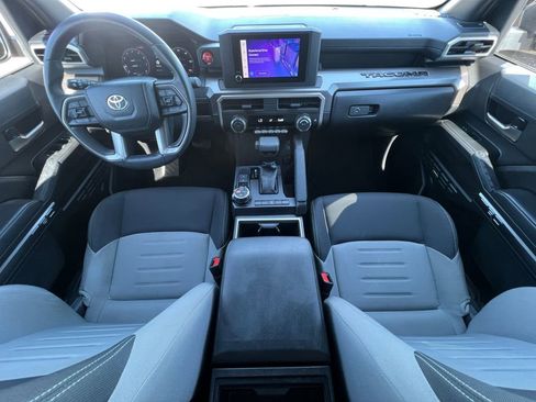 Used 2024 Toyota Tacoma TRD Off-Road image 20