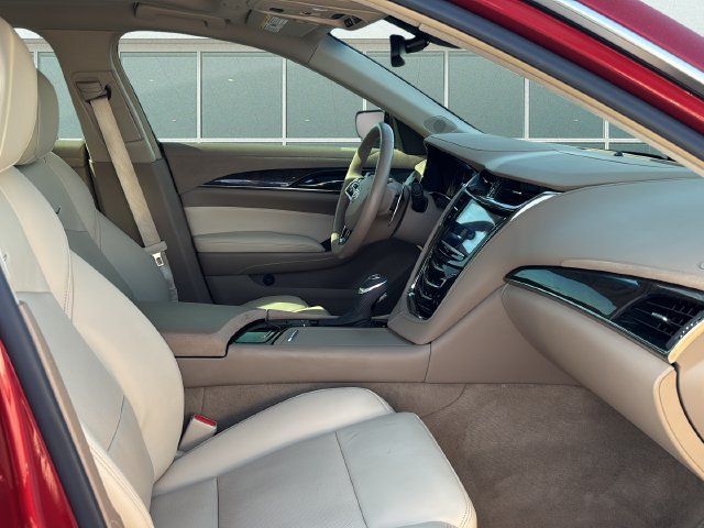 Used 2014 Cadillac CTS Luxury RWD image 13