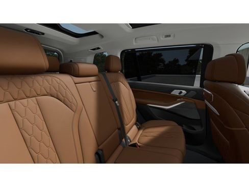 New 2026 BMW X7 xDrive40i image 12
