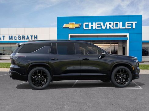 New 2026 Chevrolet Traverse RS image 5