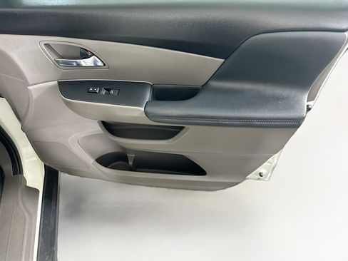 Used 2016 Honda Odyssey EX-L image 30