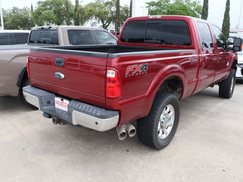Used 2015 Ford F250 Lariat w/ Lariat Ultimate Package image 10