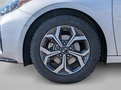 Used 2021 Kia Forte LXS image 24