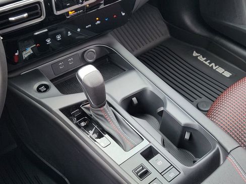 New 2026 Nissan Sentra SR FWD image 14