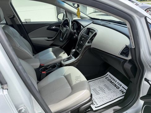Used 2015 Buick Verano w/ Comfort Package FWD image 18
