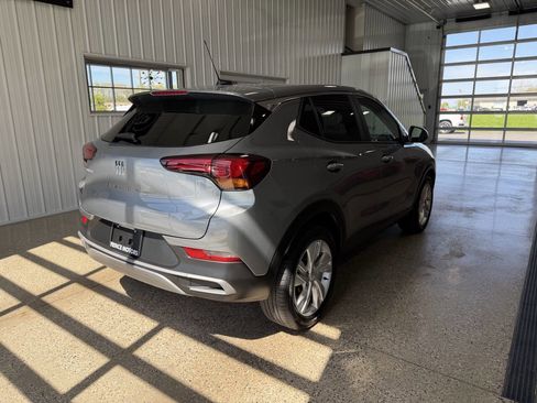Used 2024 Buick Encore GX Preferred FWD image 5