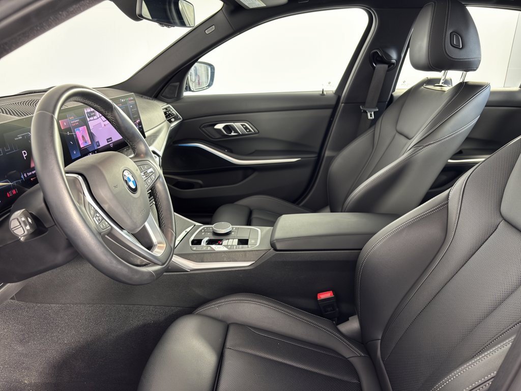 Certified 2023 BMW 330i Sedan w/ Driving Assistance Package RWD image 5