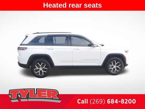 Certified 2024 Jeep Grand Cherokee Limited AWD/4WD image 9