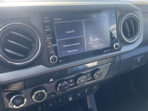 Used 2021 Toyota Tacoma TRD Sport image 19