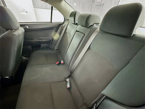 Used 2017 Mitsubishi Lancer ES image 22