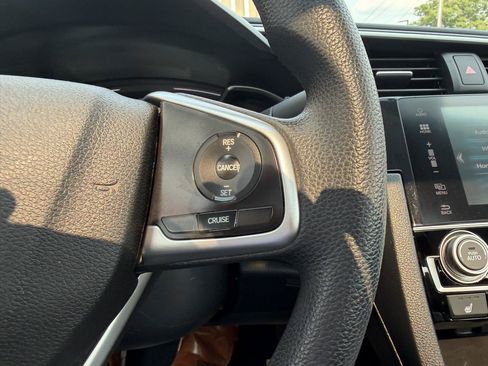 Used 2017 Honda Civic EX-T image 19