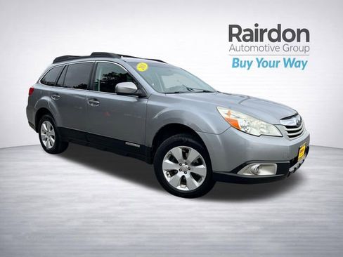 Used 2011 Subaru Outback 2.5i Premium image 1