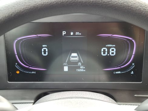 Certified 2025 Kia Sportage LX AWD/4WD image 14