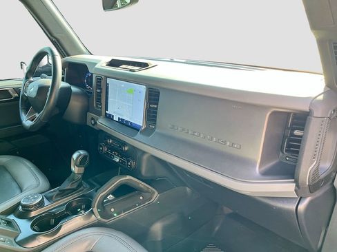 Used 2024 Ford Bronco Big Bend image 28