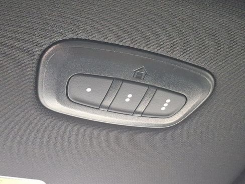 Used 2023 RAM 1500 Limited image 26