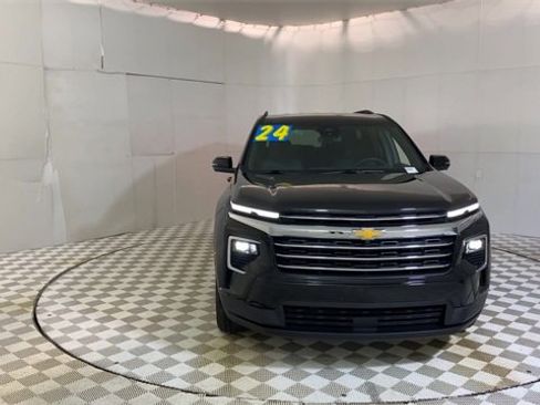 Certified 2024 Chevrolet Traverse LT w/ LPO, Floor Liner Package image 3