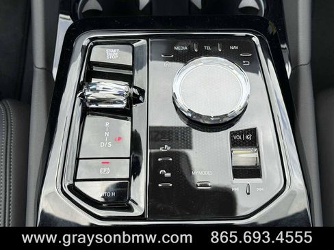 Used 2026 BMW 530i w/ Executive Package image 18