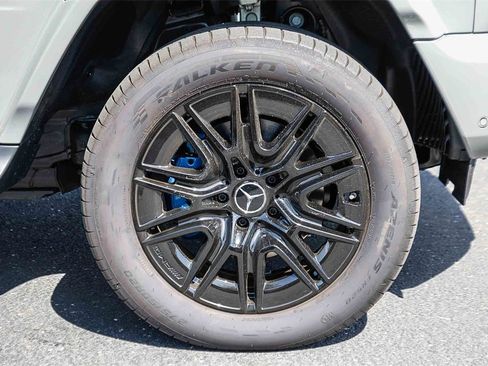 New 2025 Mercedes-Benz G 580 w/ EQ Technology image 9