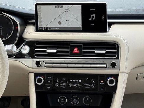 New 2026 Genesis G70 2.5T Prestige image 19