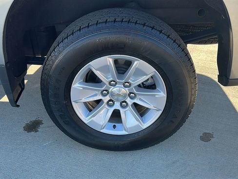 Used 2023 Chevrolet Silverado 1500 LT w/ Protection Package image 17