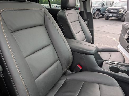 Used 2020 Chevrolet Equinox Premier AWD/4WD image 28