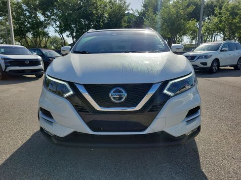 Certified 2021 Nissan Rogue Sport SL w/ Premium Package FWD image 2
