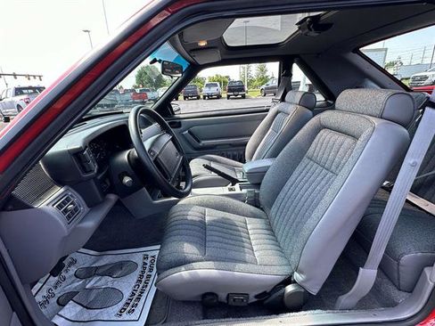 Used 1993 Ford Mustang Cobra image 12