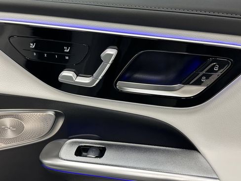 New 2026 Mercedes-Benz GLC 300 image 17