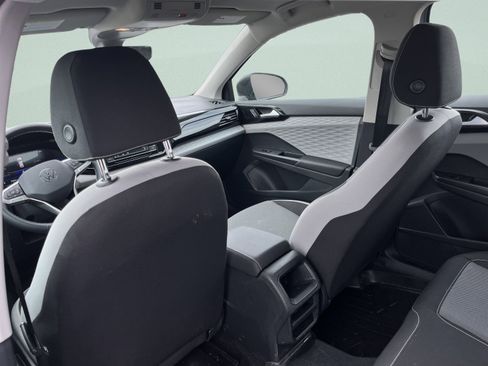 Used 2023 Volkswagen Taos S w/ Driver Assistance Package image 24