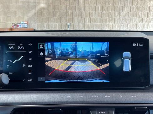 Used 2024 Kia EV9 Wind image 44