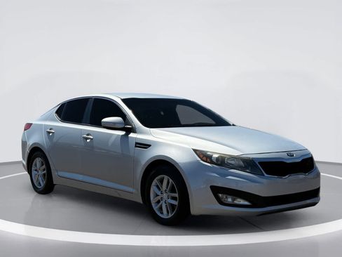 Used 2013 Kia Optima LX FWD image 6