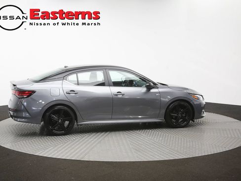 Used 2023 Nissan Sentra SR w/ Midnight Edition Package FWD image 41