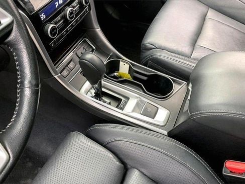 Used 2021 Subaru Ascent Limited image 16