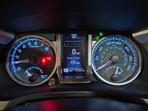 Used 2020 Toyota Tacoma Limited image 10