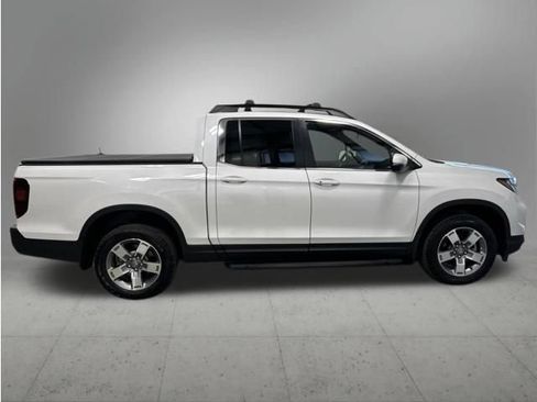Certified 2025 Honda Ridgeline RTL image 7