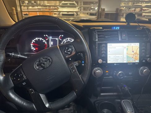 Used 2024 Toyota 4Runner TRD Off-Road Premium image 16