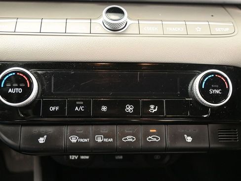 Used 2023 Hyundai Elantra SEL w/ Convenience Package FWD image 22